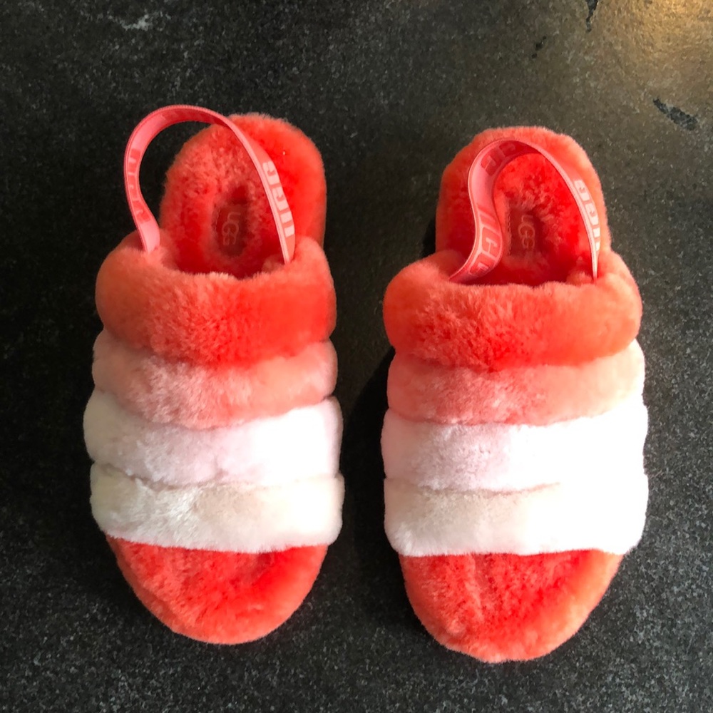 Size 7 UGG slippers red/orange